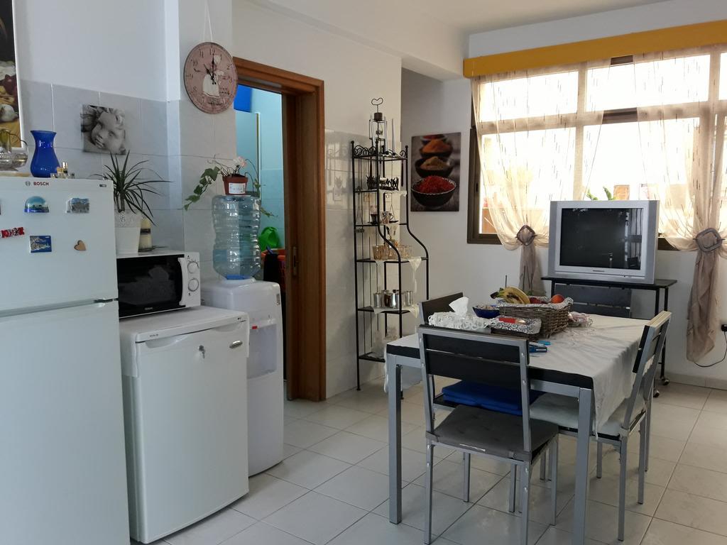 Shared Top 1St Floor Villa Λεμεσός Εξωτερικό φωτογραφία